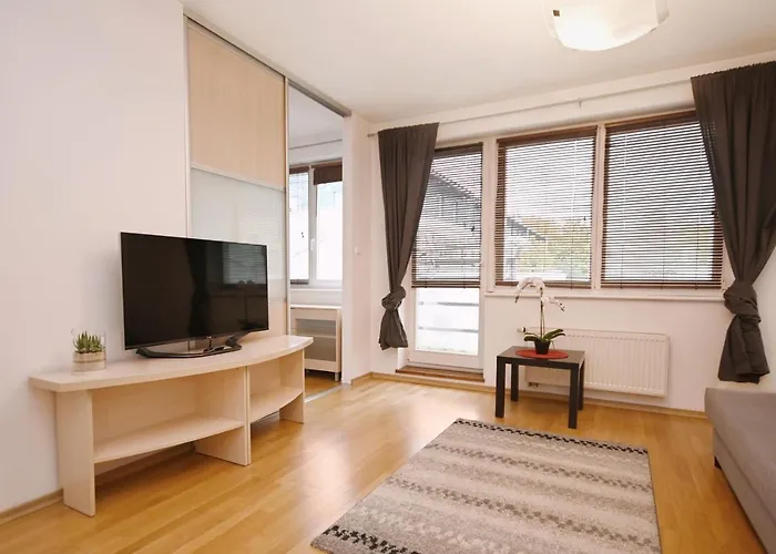 Apartment Gustowny Apartament Victus Z 1 Sypialnia By Noclegi Renters *